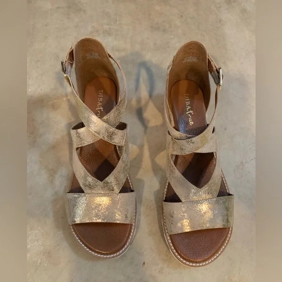 Diba Shoes - Picture 3 of 10